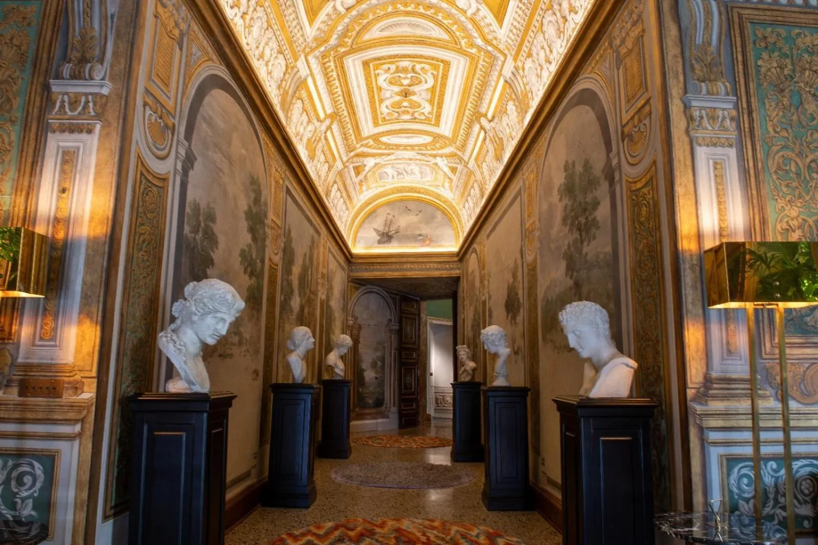 Palazzo Shedir - The Leading Hotels Of The World Roma 5*,