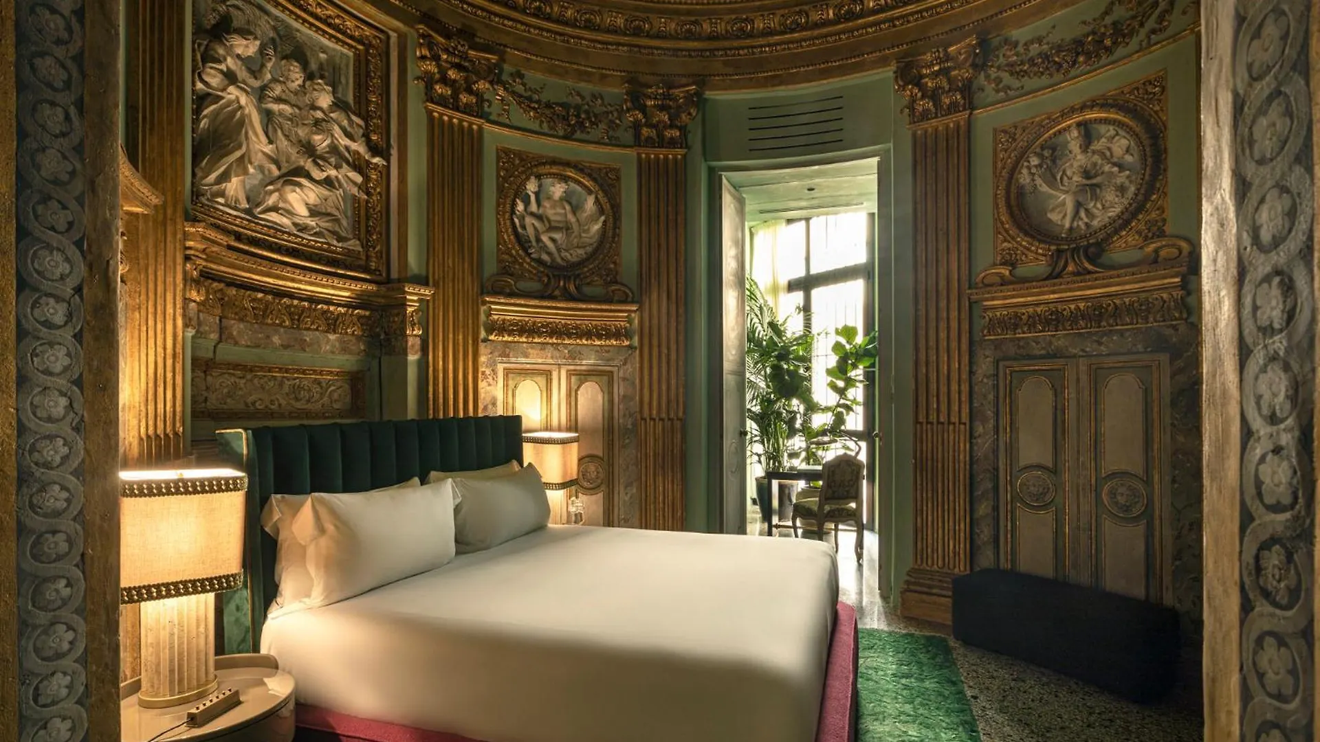 *****  Palazzo Shedir - The Leading Hotels Of The World Rome Italy