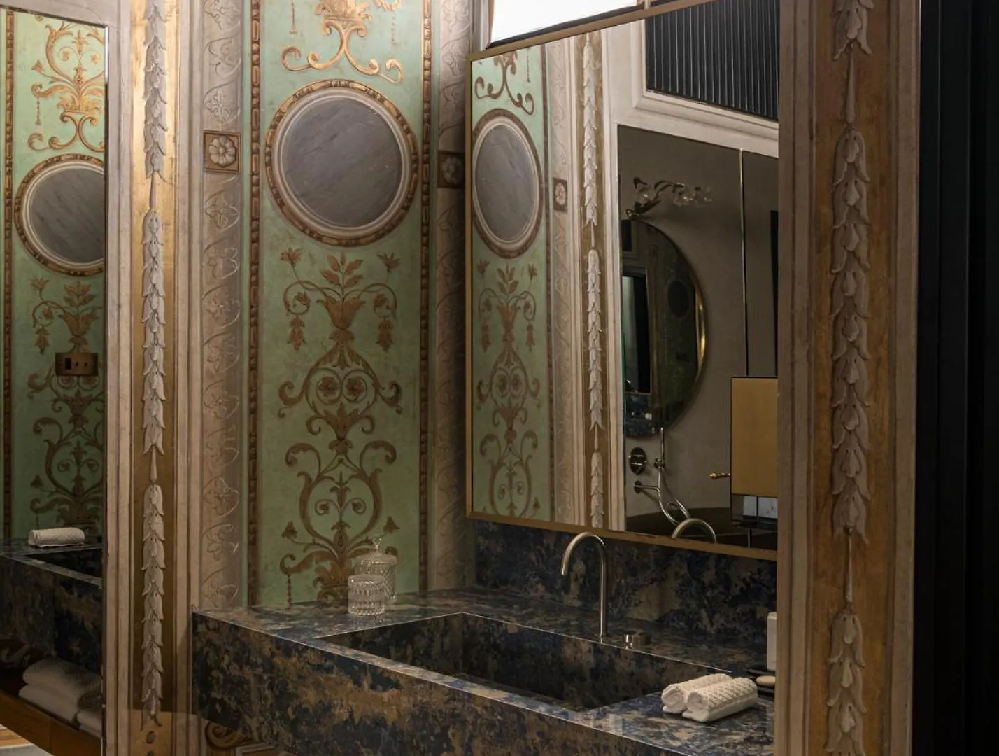 Palazzo Shedir - The Leading Hotels Of The World Rome