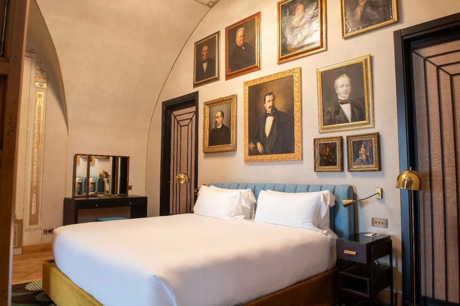 *****  Palazzo Shedir - The Leading Hotels Of The World Rome Italy